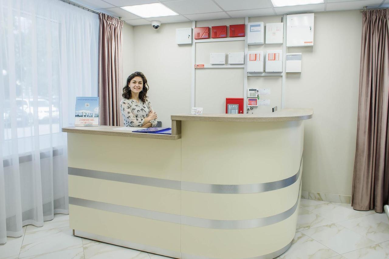 Olimpiyskiy Hotel Минск Екстериор снимка