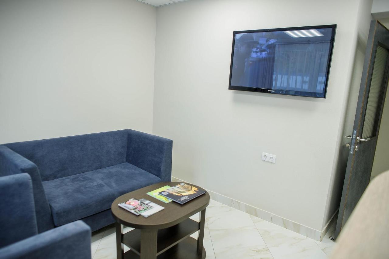 Olimpiyskiy Hotel Минск Екстериор снимка